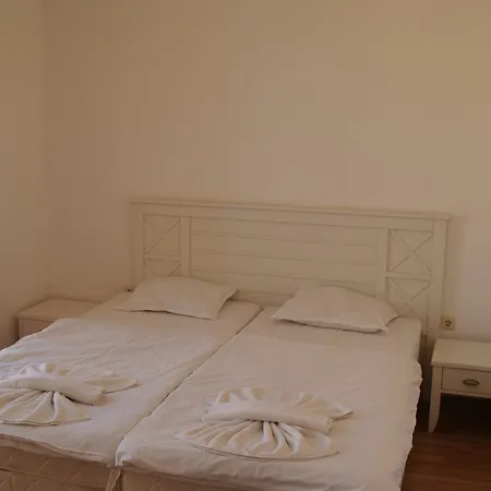 Corsica Apartmanhotel 3*